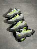 💚 Nike Air Max 95 OG “Neon” 💚
