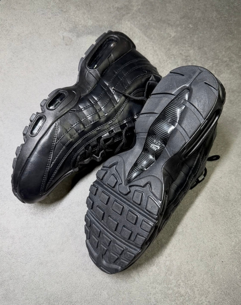 Nike Air Max 95 “Triple Black