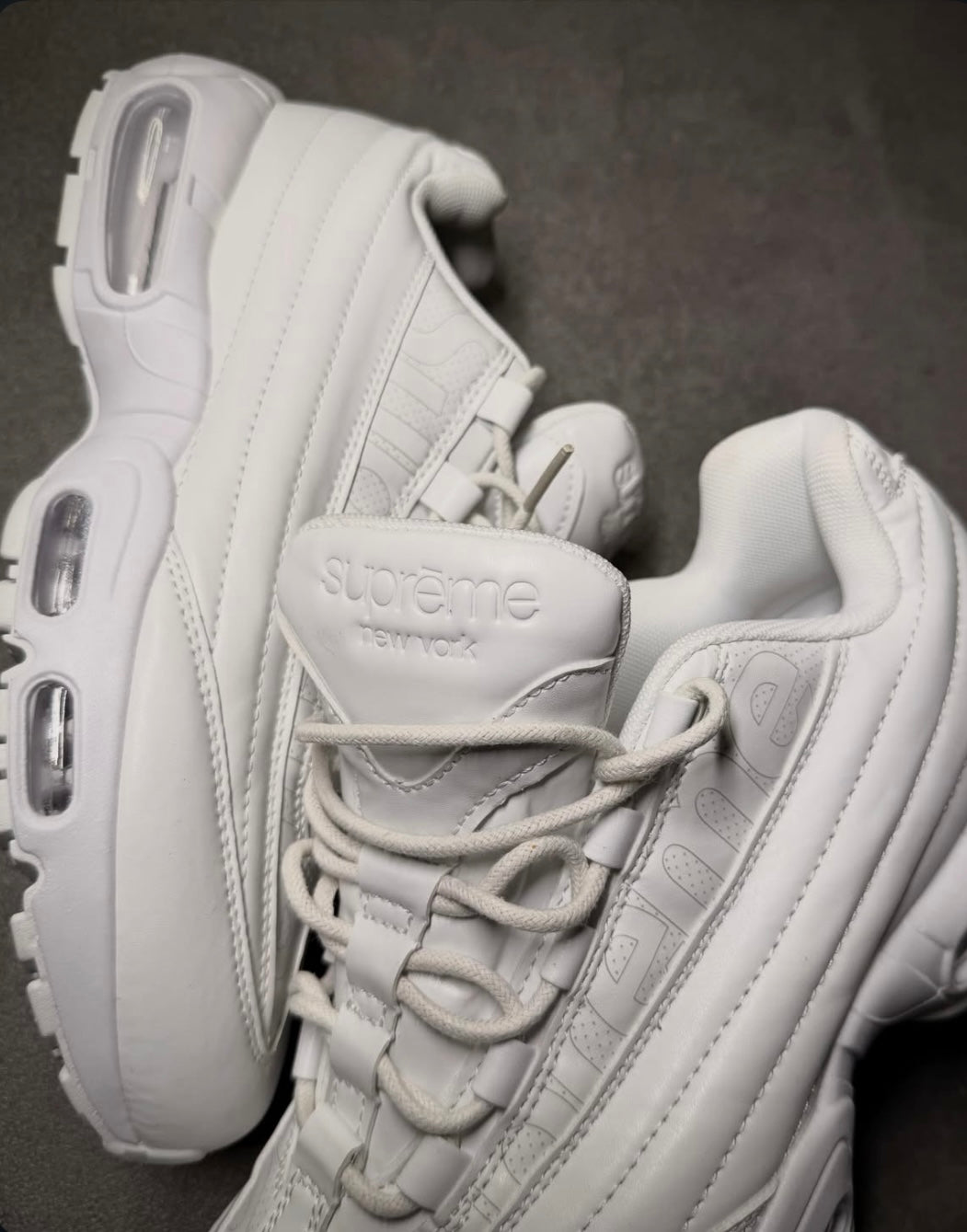 Nike Air Max 95 x Supreme
