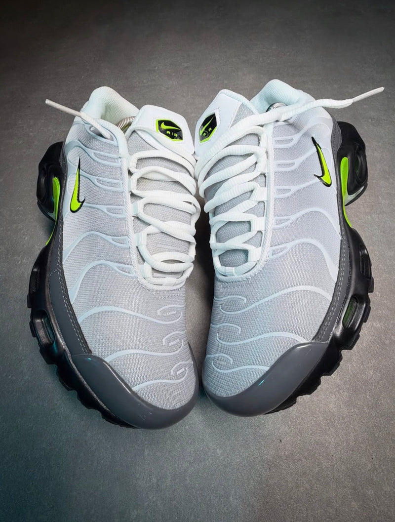 Nike Air Max Plus "Neon"