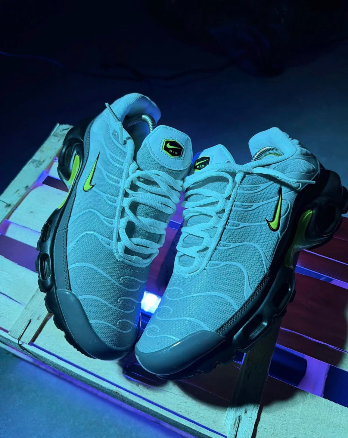Nike Air Max Plus "Neon"