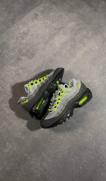 💚 Nike Air Max 95 OG “Neon” 💚