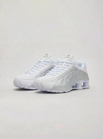 nike shocks - white